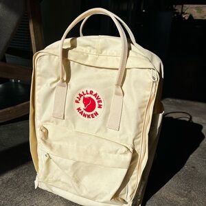 Fjallraven Kånken Yellow Backpack